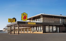 Super 8 By Wyndham Hearst On